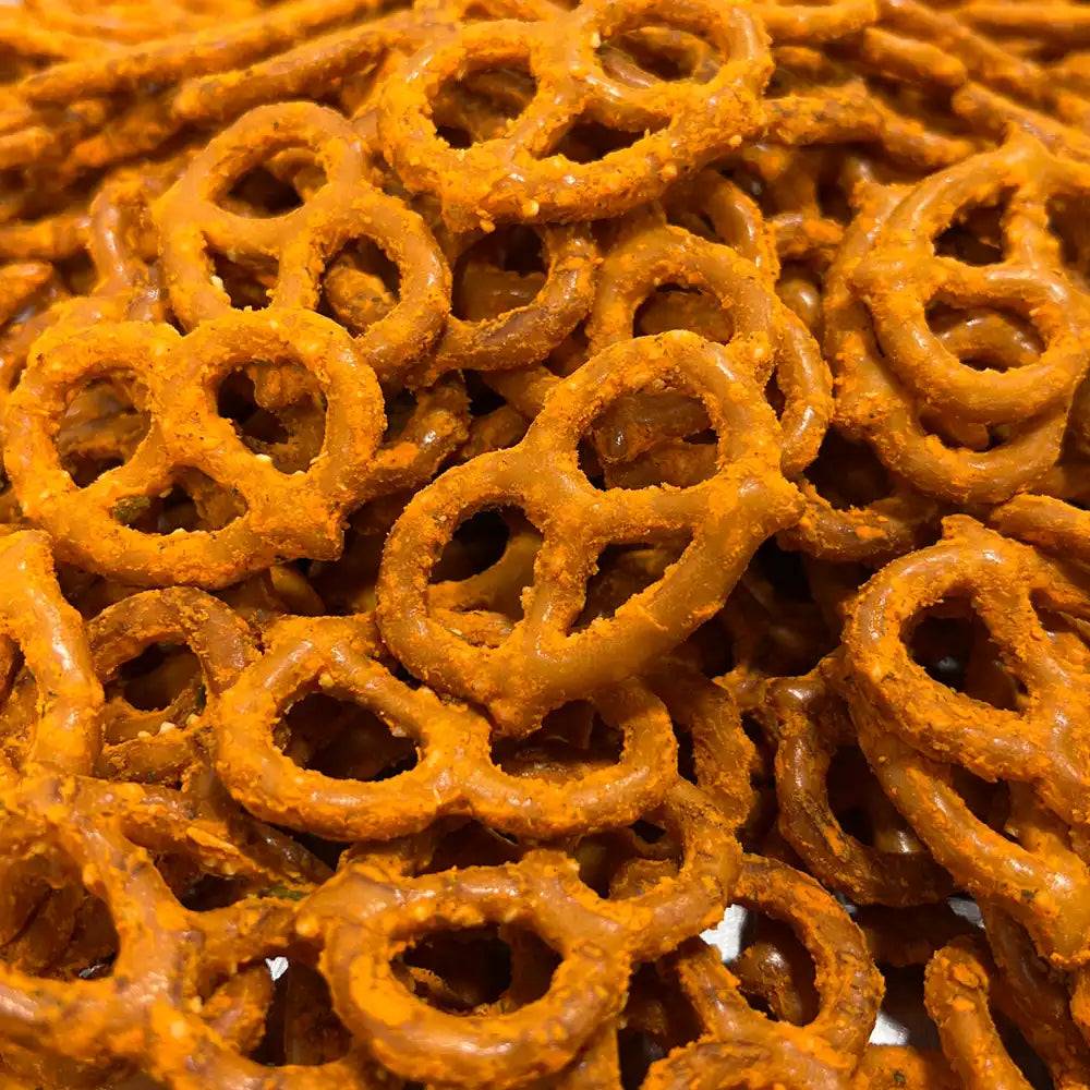 Kingston Artisan Snacks & Seasonings Co. - SAMPLER SIZE - BACON & CHEDDAR PRETZELS (1/4 lb)