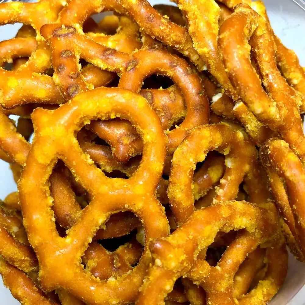 TASTER SIZE - MUSTARD & ONION PRETZELS (1/4 lb)
